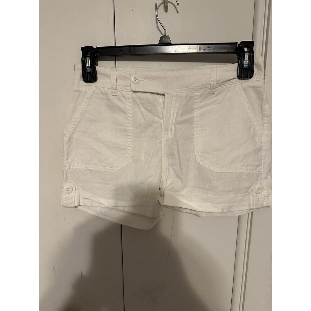 Banana Republic Women's White Shorts Size 4